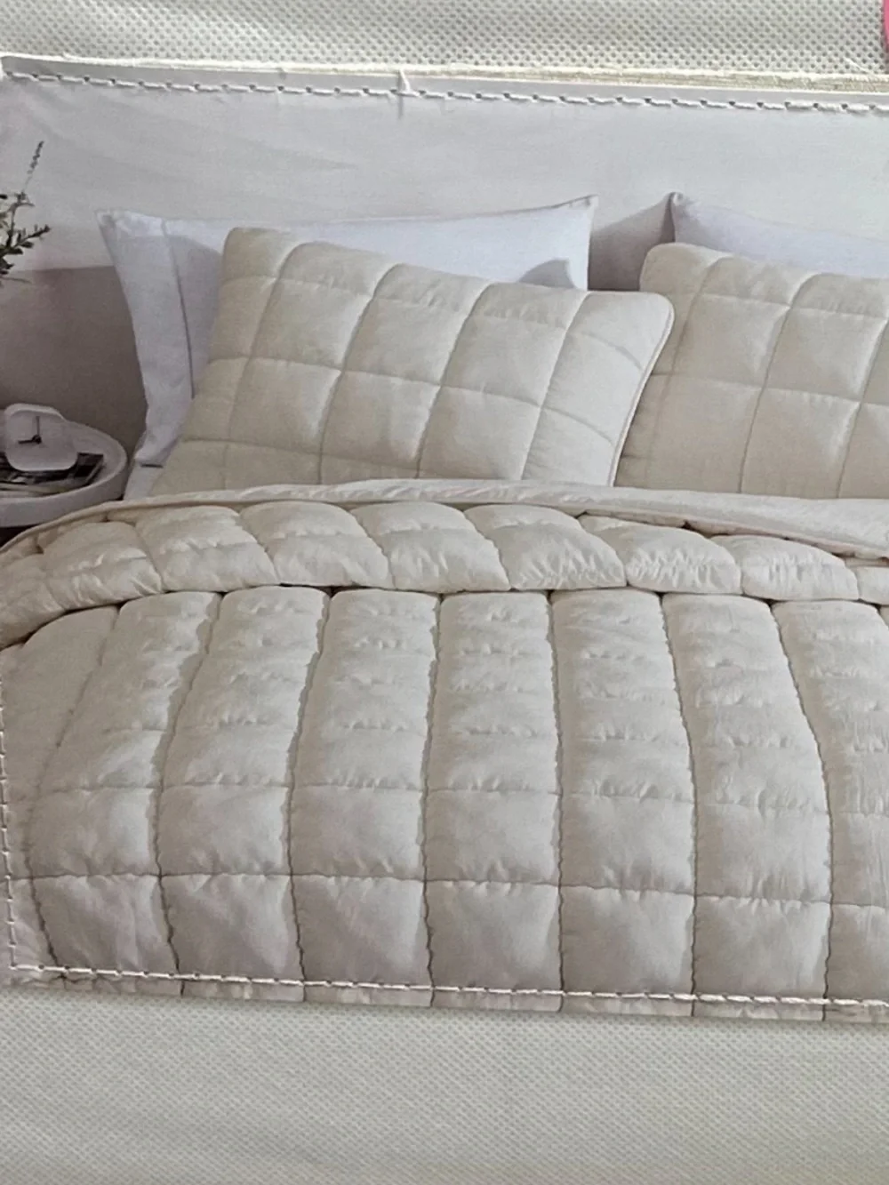 Sixth Street Loft Cream 3 Piece King Comforter Set 104”x90”